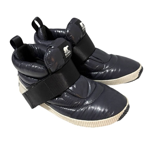Sorel Women’s Out N About Navy Puffer Ankle Boot Sneakers Size 8 Waterproof - Picture 1 of 7
